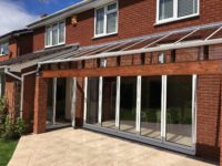 bifold_doors_cleaning_Tewkesbury.jpg
